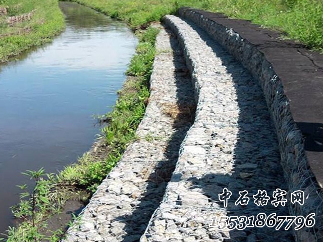 格賓網(wǎng)護(hù)墊護(hù)坡 格賓網(wǎng)護(hù)墊護(hù)坡